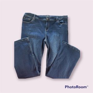 TORRID SIZE 20 TALL STRETCHY BOOT CUT JEANS
